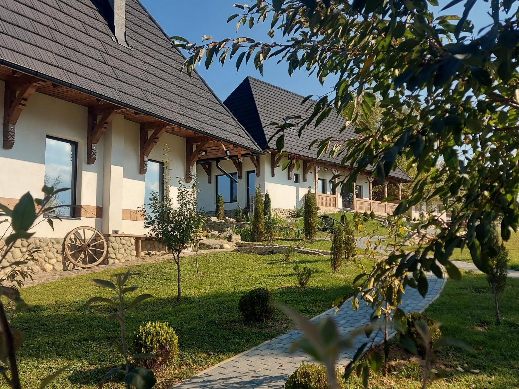 Plai Din Bran Villa Bran  Exterior photo